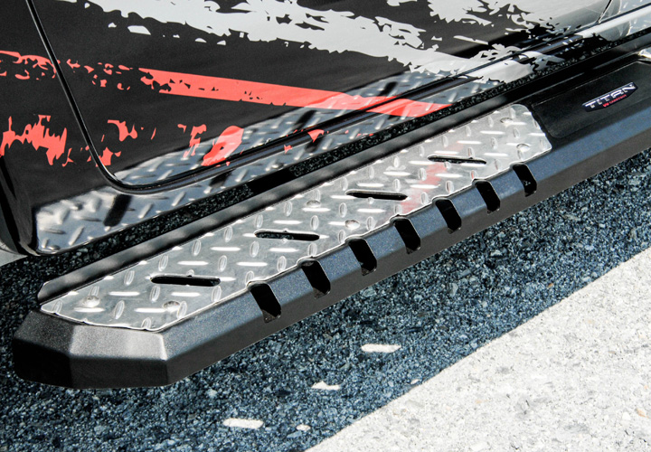 Nerf Step Bars & Running Boards