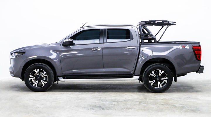 Steel Roof Rack and Black Roll Bar — Mazda BT-50