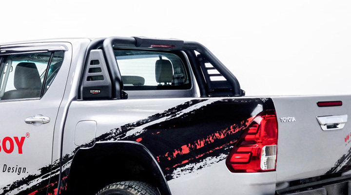 Roll Bar Steel & Brake Lamp — Toyota Hilux Revo