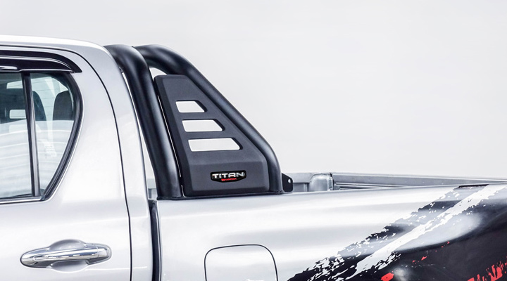 Roll Bar Steel & Brake Lamp — Toyota Hilux Revo