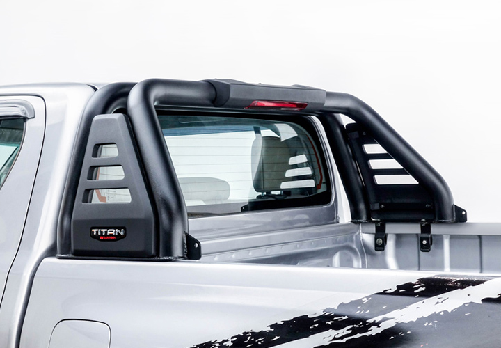 Roll Bar Steel & Brake Lamp — Toyota Hilux Revo