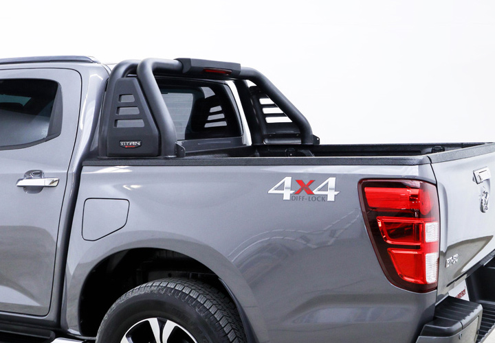 Roll Bar Steel & Brake Lamp — Mazda BT-50